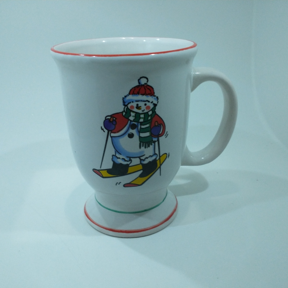 SOLD OUT!!! NOT AVAILABLE SNOW MAN CUP. BRAND NEW!!?